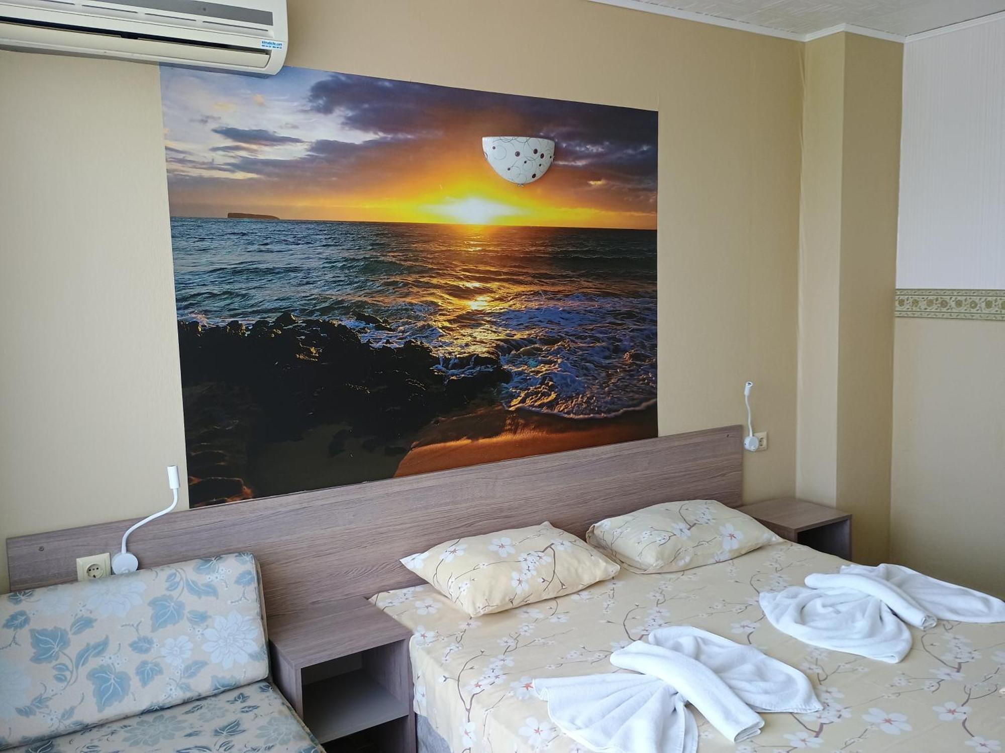Morska Zvezda Guest House Tjernomorets Exteriör bild
